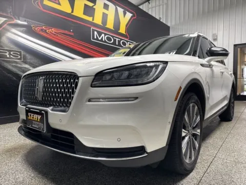 Photos of 2022 Lincoln Corsair Reserve for sale in Mayfield, KY at Seay Motors