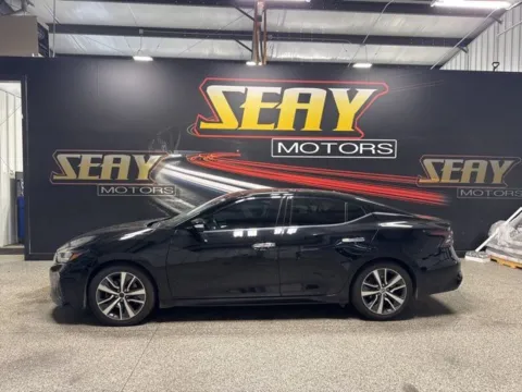 Photos of 2020 Nissan Maxima 3.5 SL for sale in Mayfield, KY at Seay Motors