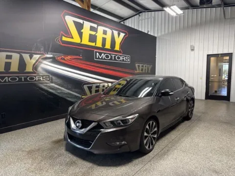 Brown 2016 Nissan Maxima SR for sale in Mayfield, KY