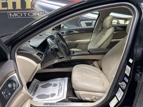 More photos of 2018 Lincoln MKZ Reserve at Seay Motors, KY