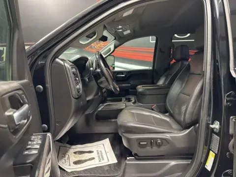 More photos of 2020 Chevrolet Silverado 2500HD LTZ at Seay Motors, KY