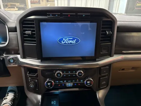 More photos of 2021 Ford F-150 Lariat at Seay Motors, KY