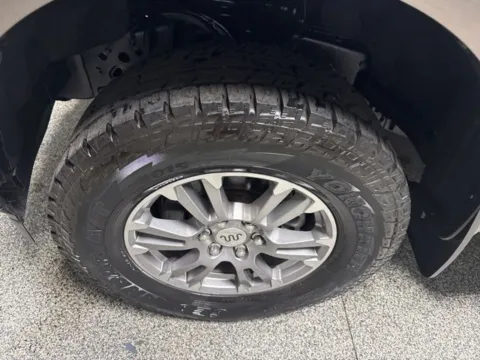 More photos of 2018 Ford F-150 King Ranch at Seay Motors, KY