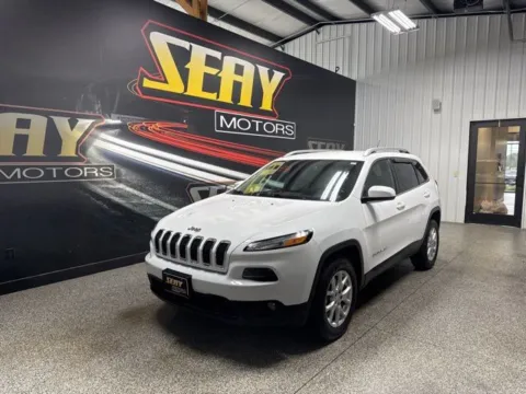 White 2018 Jeep Cherokee Latitude for sale in Mayfield, KY