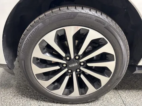 Another view of 2023 Lincoln Navigator Reserve for sale in Mayfield, KY at Seay Motors