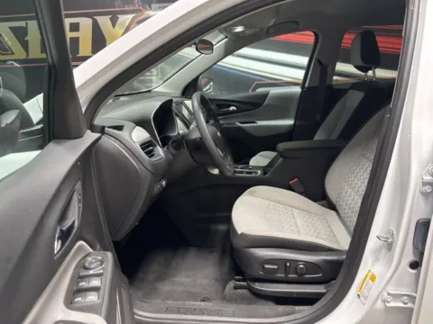 More photos of 2023 Chevrolet Equinox LS at Seay Motors, KY
