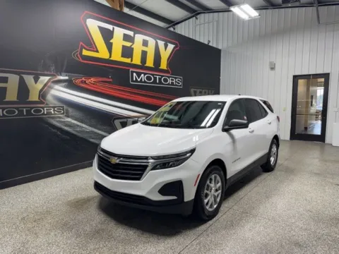 White 2023 Chevrolet Equinox LS for sale in Mayfield, KY