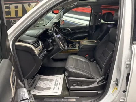 More photos of 2017 GMC Yukon XL Denali at Seay Motors, KY