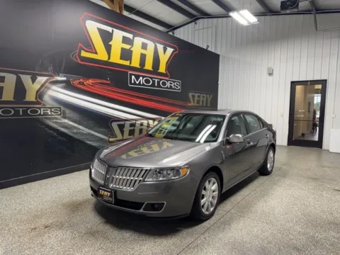 Green 2010 Lincoln MKZ for sale in Mayfield, KY