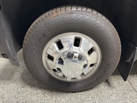 Another view of 2024 GMC Sierra 3500HD Denali Ultimate for sale in Mayfield, KY at Seay Motors