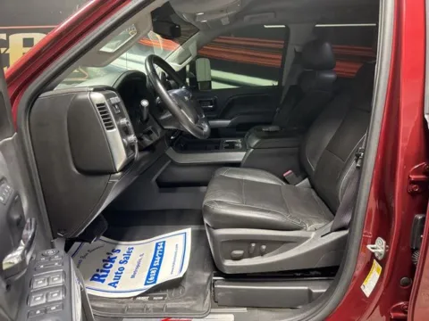 More photos of 2015 Chevrolet Silverado 2500HD LTZ at Seay Motors, KY