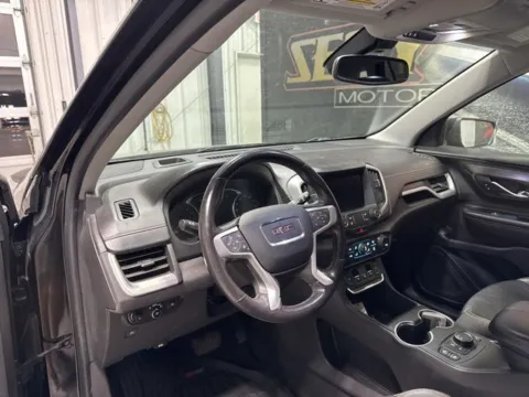 More photos of 2020 GMC Terrain SLT at Seay Motors, KY