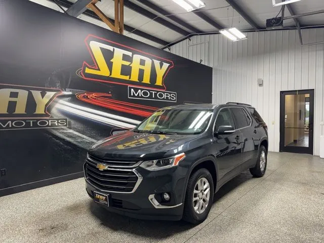 Gray 2019 Chevrolet Traverse LT for sale in Mayfield, KY