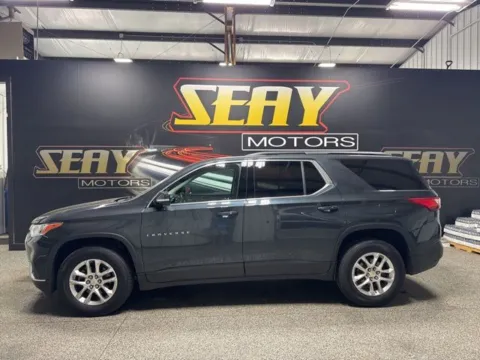 Photos of 2019 Chevrolet Traverse LT for sale in Mayfield, KY at Seay Motors