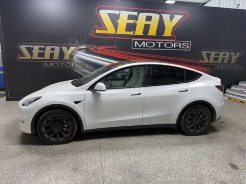 Photos of 2021 Tesla Model Y Long Range for sale in Mayfield, KY at Seay Motors