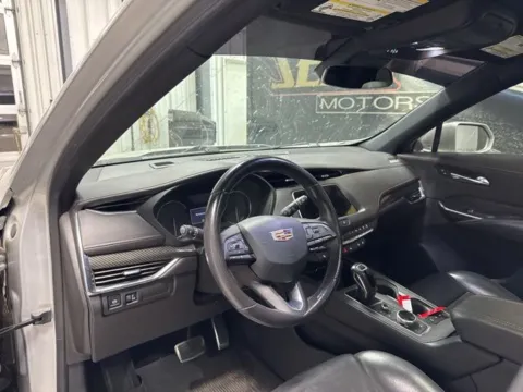 More photos of 2019 Cadillac XT4 Sport at Seay Motors, KY