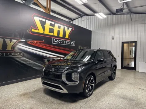 Silver 2024 Mitsubishi Outlander SE Black Edition w/Pano Roof for sale in Mayfield, KY