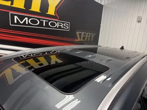 More photos of 2023 Hyundai Palisade Calligraphy at Seay Motors, KY