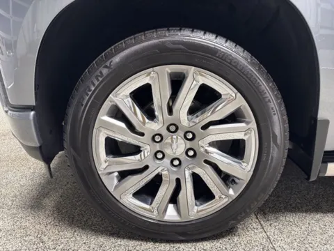 More photos of 2019 Chevrolet Silverado 1500 High Country at Seay Motors, KY