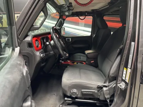 More photos of 2018 Jeep Wrangler Unlimited Sport S at Seay Motors, KY