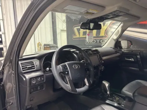 More photos of 2021 Toyota 4Runner TRD Off-Road Premium at Seay Motors, KY