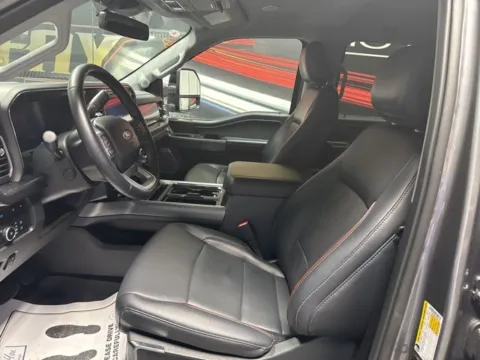 More photos of 2024 Ford F-250SD Lariat at Seay Motors, KY