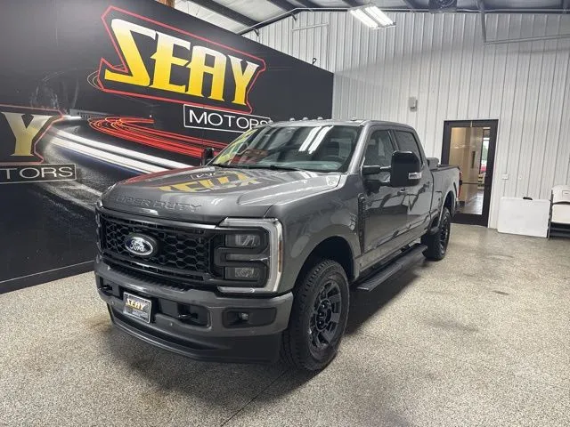 2024 Ford F-250 Lariat 4x4 Crew Cab 6-3/4' Box's photo
