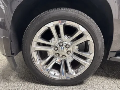 More photos of 2017 Chevrolet Suburban LT at Seay Motors, KY