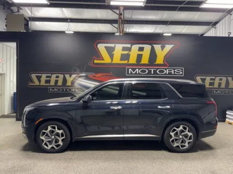 Photos of 2022 Hyundai Palisade Calligraphy for sale in Mayfield, KY at Seay Motors