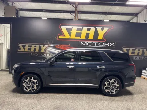Another view of 2022 Hyundai Palisade Calligraphy for sale in Mayfield, KY at Seay Motors