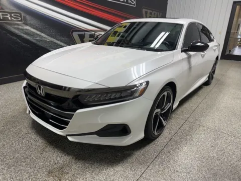 Photos of 2022 Honda Accord Sport 2.0T for sale in Mayfield, KY at Seay Motors