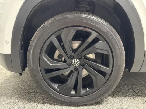 Another view of 2020 Volkswagen Atlas Cross Sport 3.6L V6 SEL Premium for sale in Mayfield, KY at Seay Motors