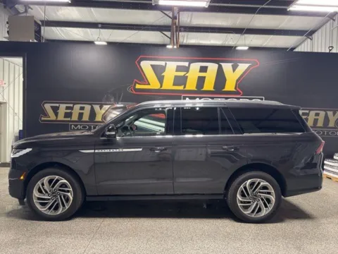 Photos of 2025 Lincoln Navigator Reserve for sale in Mayfield, KY at Seay Motors