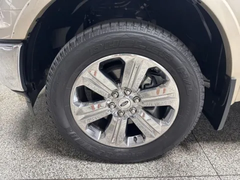 More photos of 2018 Ford F-150 Lariat at Seay Motors, KY