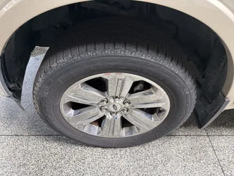 Another view of 2018 Ford F-150 Lariat for sale in Mayfield, KY at Seay Motors