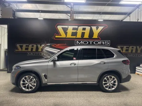 Another view of 2024 BMW X5 xDrive40i for sale in Mayfield, KY at Seay Motors