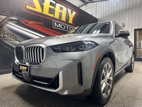 Photos of 2024 BMW X5 xDrive40i for sale in Mayfield, KY at Seay Motors