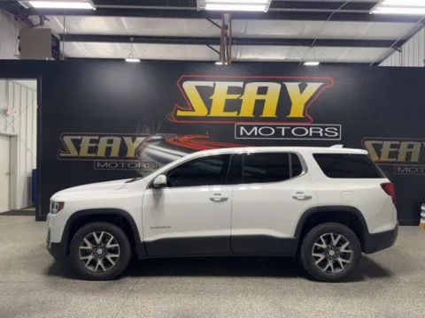 Photos of 2020 GMC Acadia SLE for sale in Mayfield, KY at Seay Motors