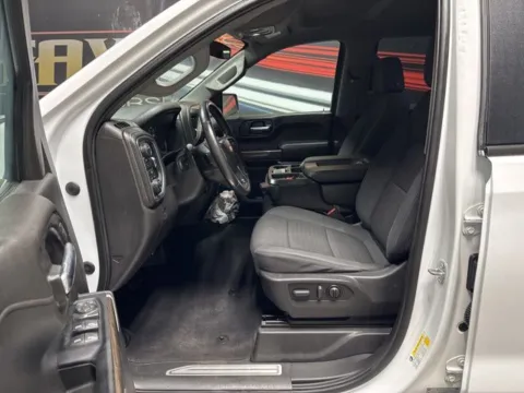 More photos of 2022 Chevrolet Silverado 1500 LTD LT at Seay Motors, KY