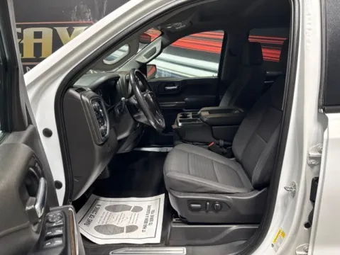 More photos of 2022 Chevrolet Silverado 1500 LTD LT at Seay Motors, KY