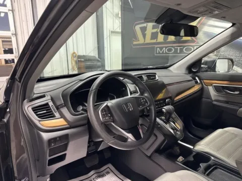 More photos of 2019 Honda CR-V EX at Seay Motors, KY