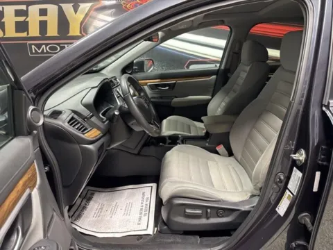 More photos of 2019 Honda CR-V EX at Seay Motors, KY