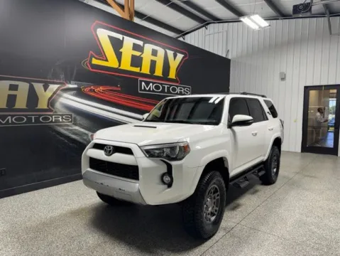 White 2019 Toyota 4Runner TRD Off-Road Premium for sale in Mayfield, KY