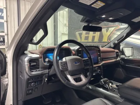 More photos of 2021 Ford F-150 Lariat at Seay Motors, KY