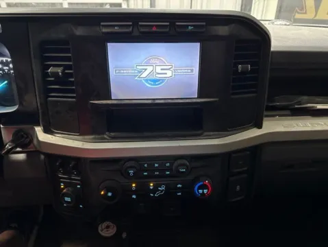More photos of 2023 Ford F-250SD XL at Seay Motors, KY