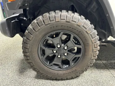 Another view of 2023 Jeep Gladiator Willys for sale in Mayfield, KY at Seay Motors