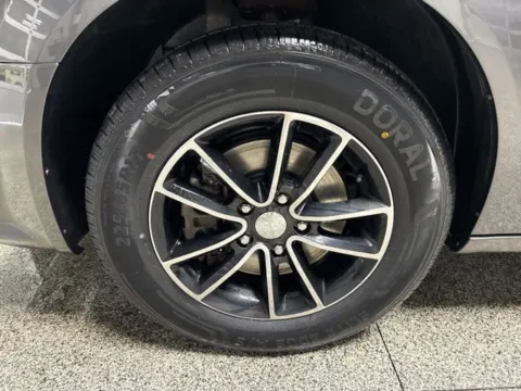 More photos of 2017 Dodge Grand Caravan SE Plus at Seay Motors, KY