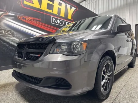Photos of 2017 Dodge Grand Caravan SE Plus for sale in Mayfield, KY at Seay Motors