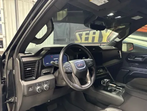 More photos of 2024 GMC Sierra 1500 AT4X at Seay Motors, KY