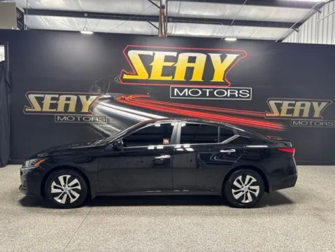 Another view of 2023 Nissan Altima 2.5 S for sale in Mayfield, KY at Seay Motors
